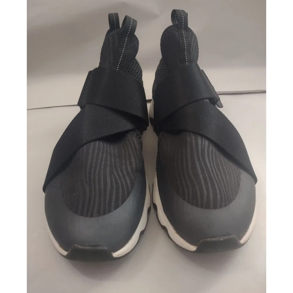 Sorel Shoes Women 8.5 Kinetic Sneak Black Gray Running Walking Sneakers Outdoor